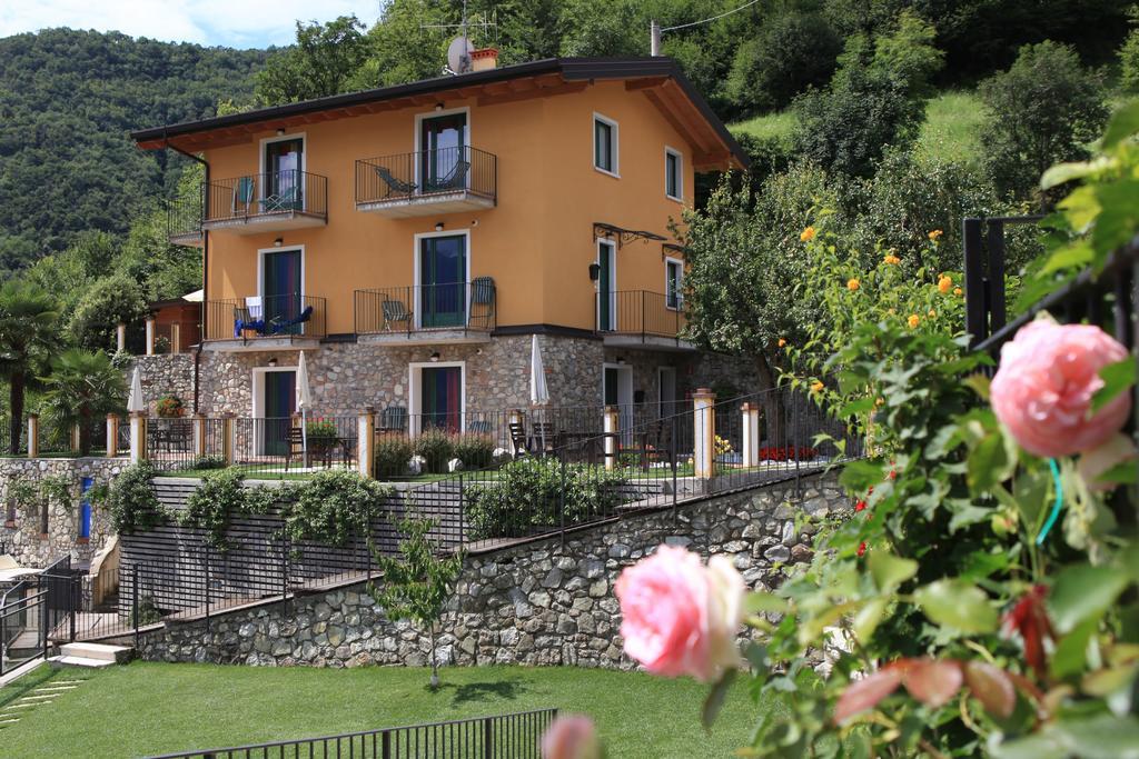 Fenil Del Santo Casa de hóspedes Tremosine Exterior foto